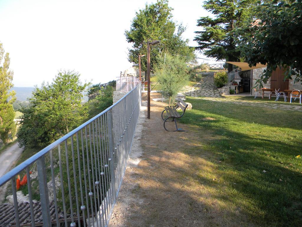 Agriturismo Borgo San Benedetto Villa Pietralunga  Exterior photo