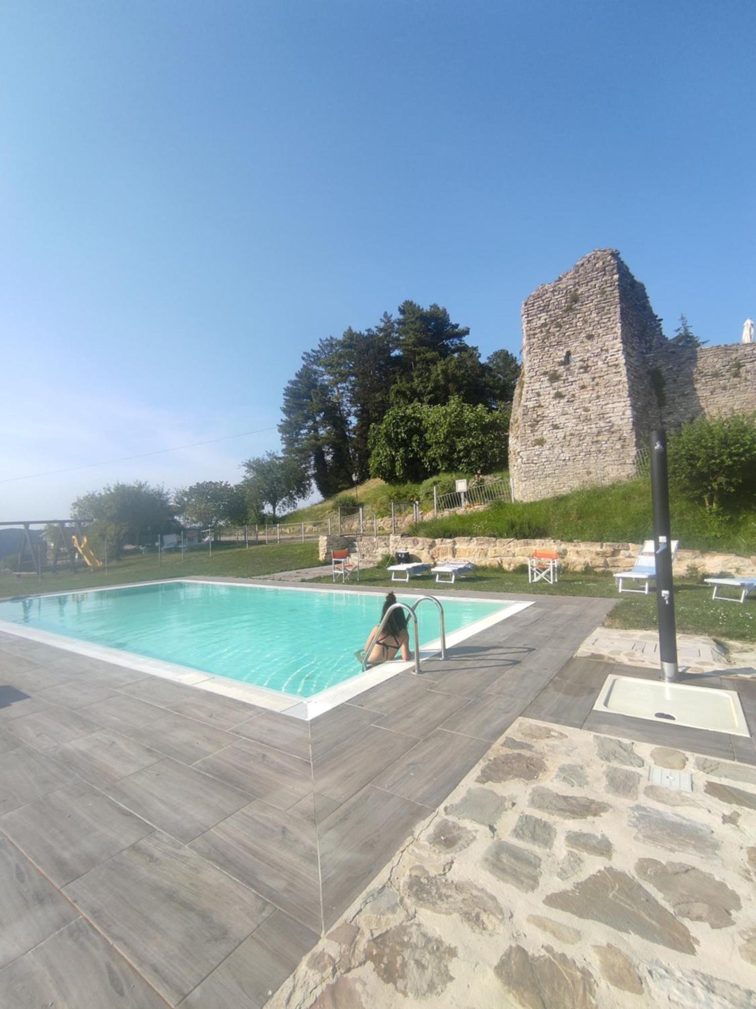Agriturismo Borgo San Benedetto Villa Pietralunga  Exterior photo