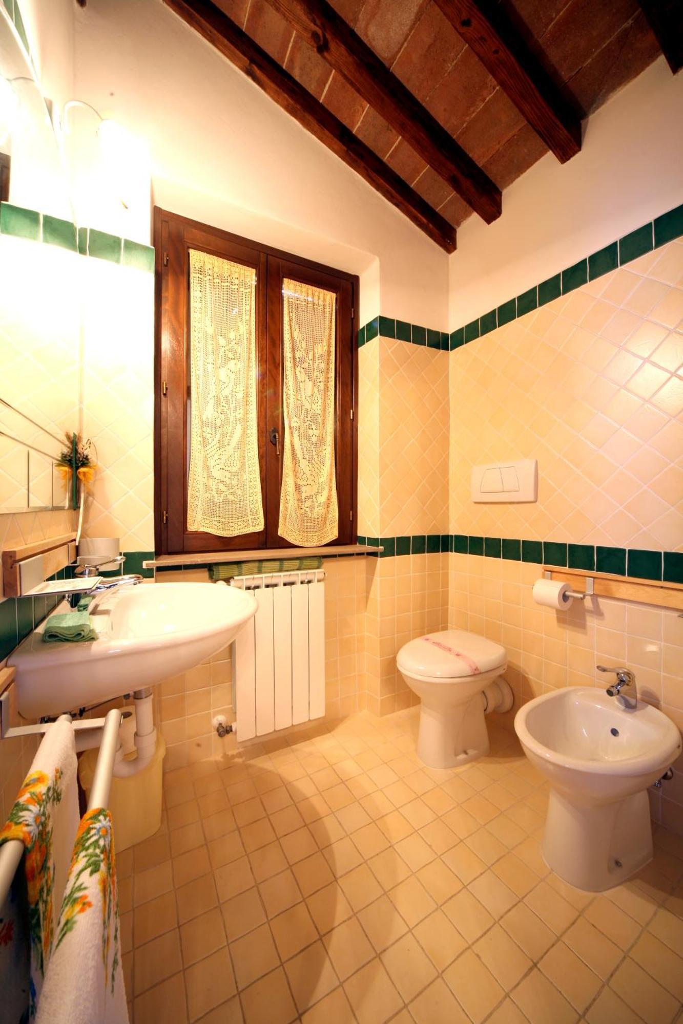Agriturismo Borgo San Benedetto Villa Pietralunga  Room photo