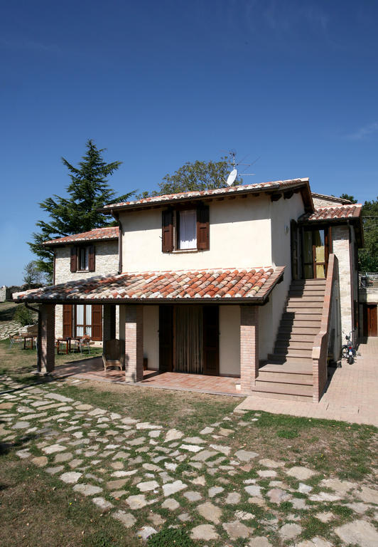 Agriturismo Borgo San Benedetto Villa Pietralunga  Exterior photo