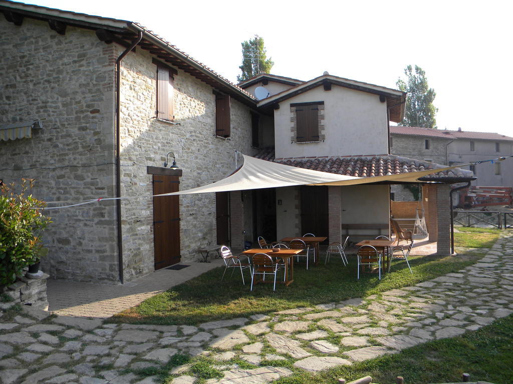 Agriturismo Borgo San Benedetto Villa Pietralunga  Exterior photo